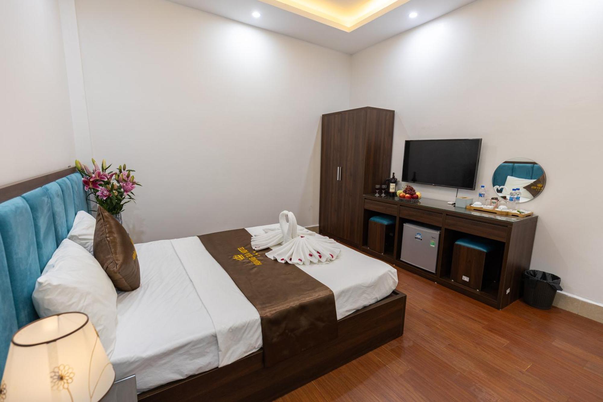 Hoang Gia Hotel Dong Anh Eksteriør billede