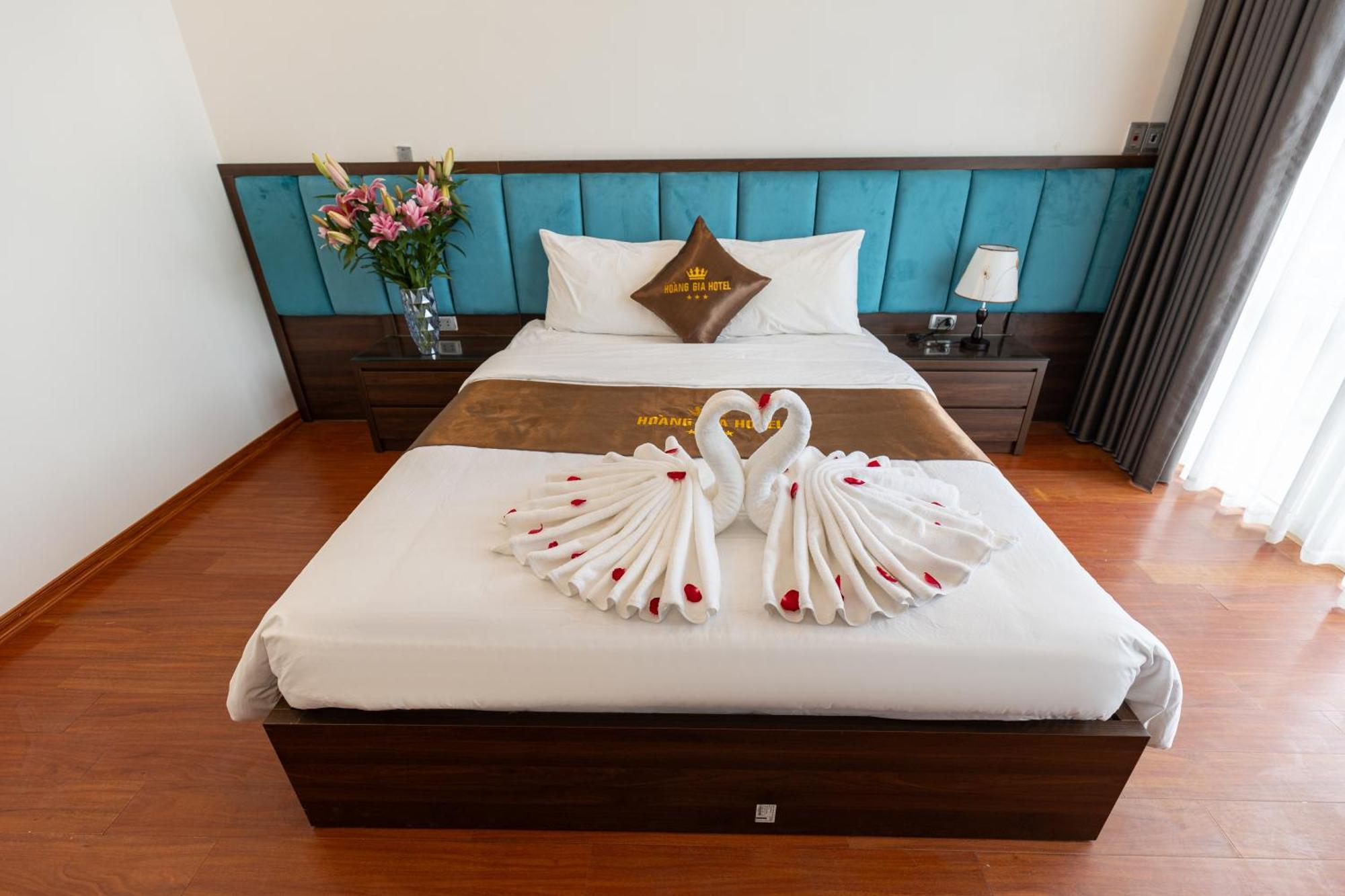 Hoang Gia Hotel Dong Anh Eksteriør billede