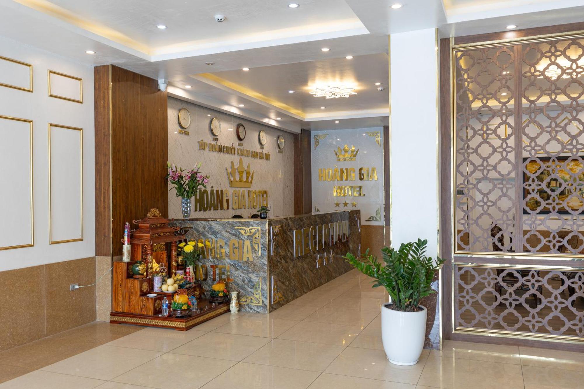 Hoang Gia Hotel Dong Anh Eksteriør billede
