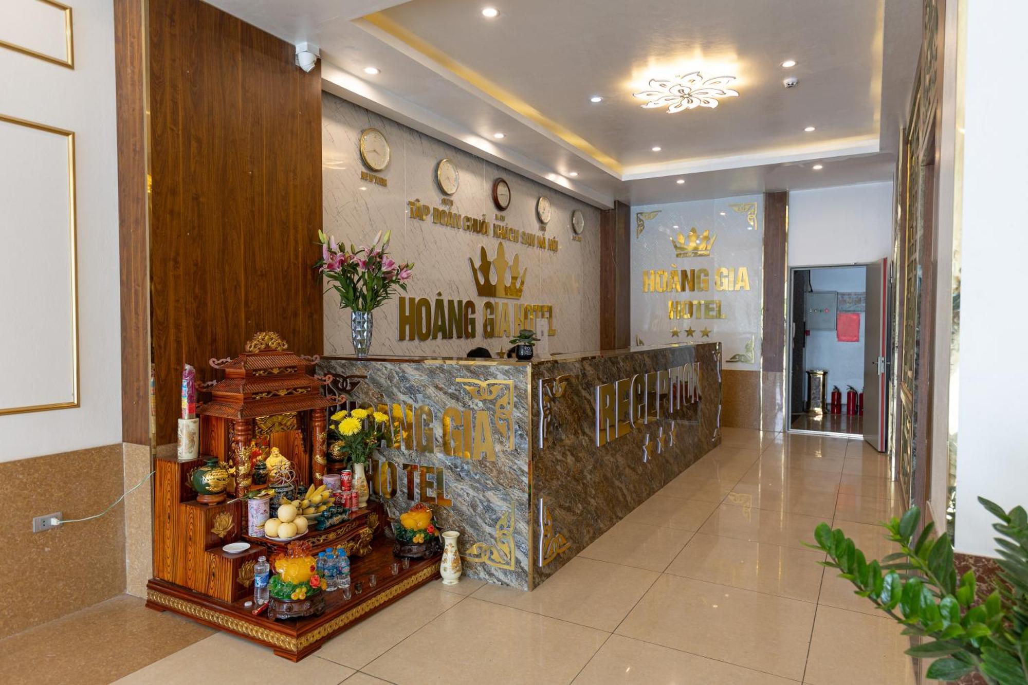 Hoang Gia Hotel Dong Anh Eksteriør billede