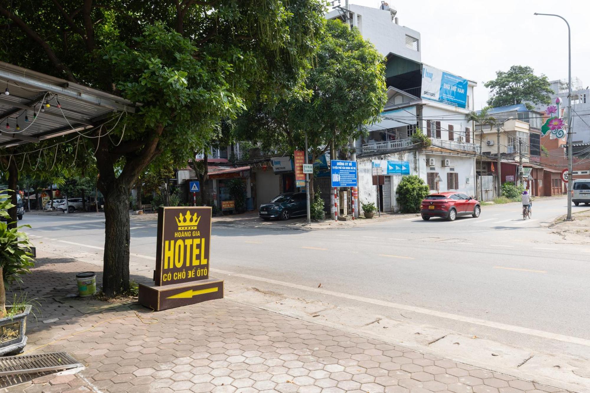 Hoang Gia Hotel Dong Anh Eksteriør billede